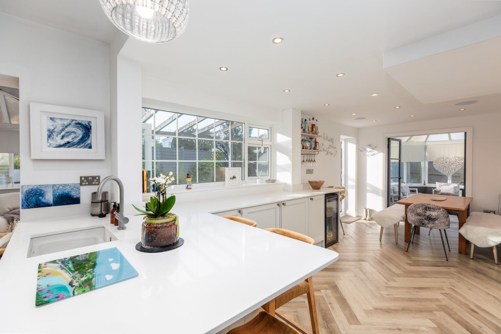 Woollacott Drive, Newton, Caswell, Swansea, SA3 4RR